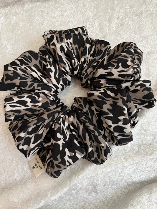 XL "Aubrey" Scrunchie